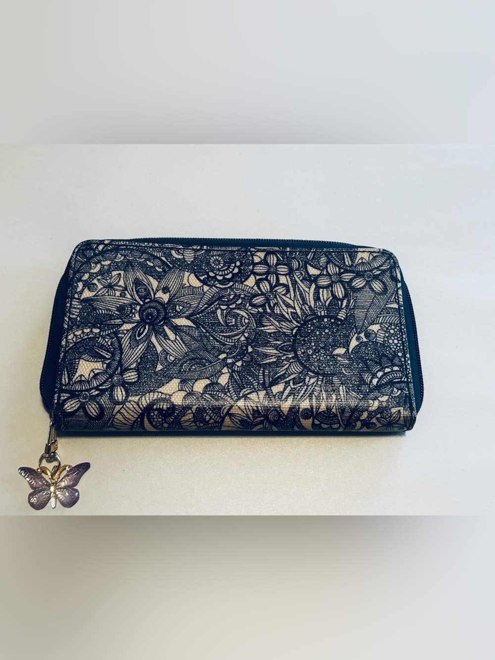 Sakroots Navy and Cream Floral Zip-Around Wallet with Butterfly Charm - Picture 6 of 6
